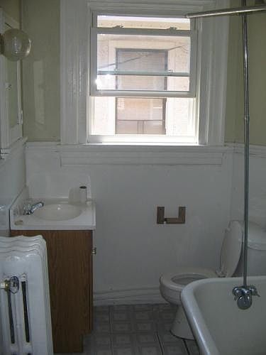 2nd image of 2817 Barton Ave