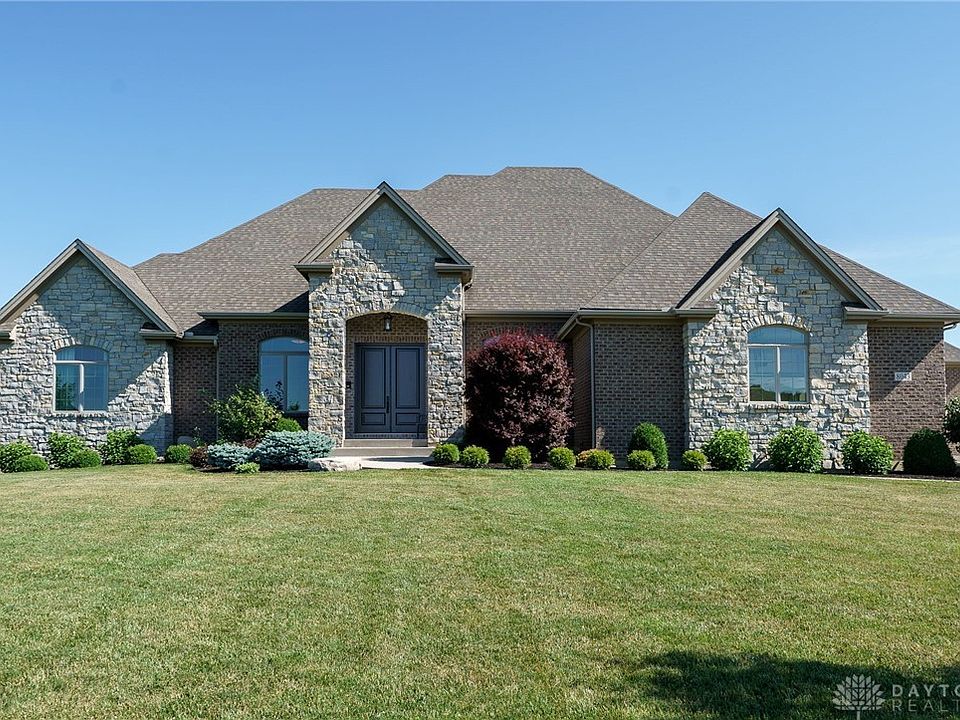 1st image of 8043 Carter Dr