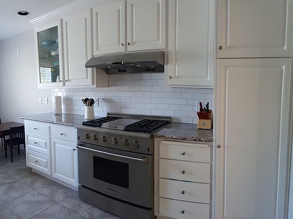 36 in' Thor range w/ griddle