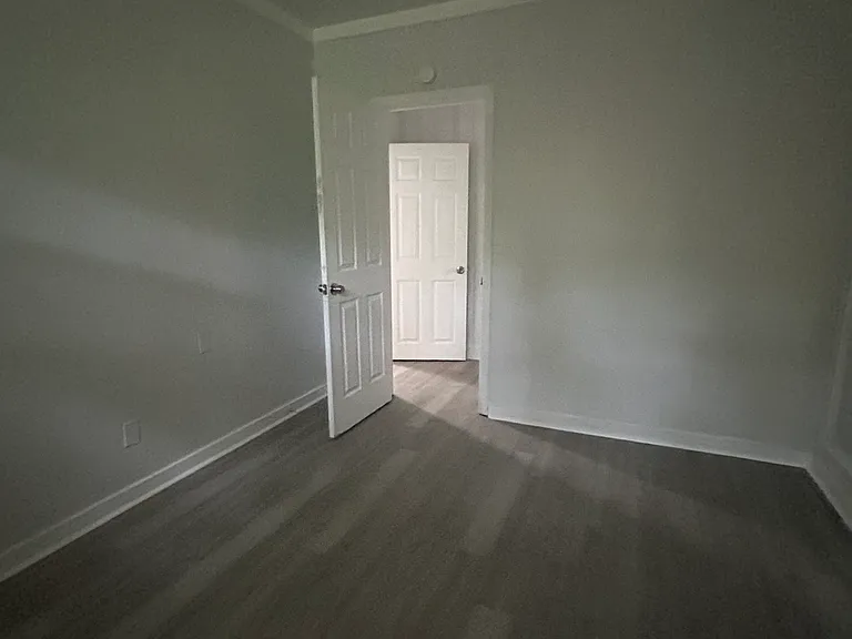 379 Dellwood Dr — Photo 15