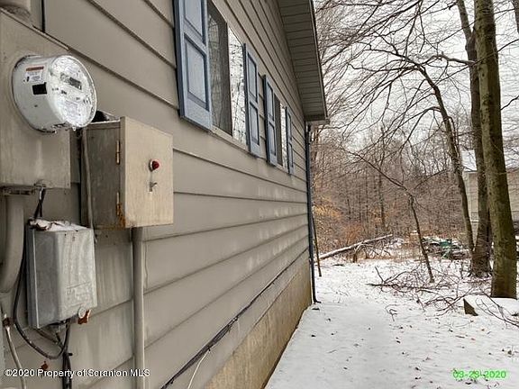 4th image of 9821 Deerwood Dr