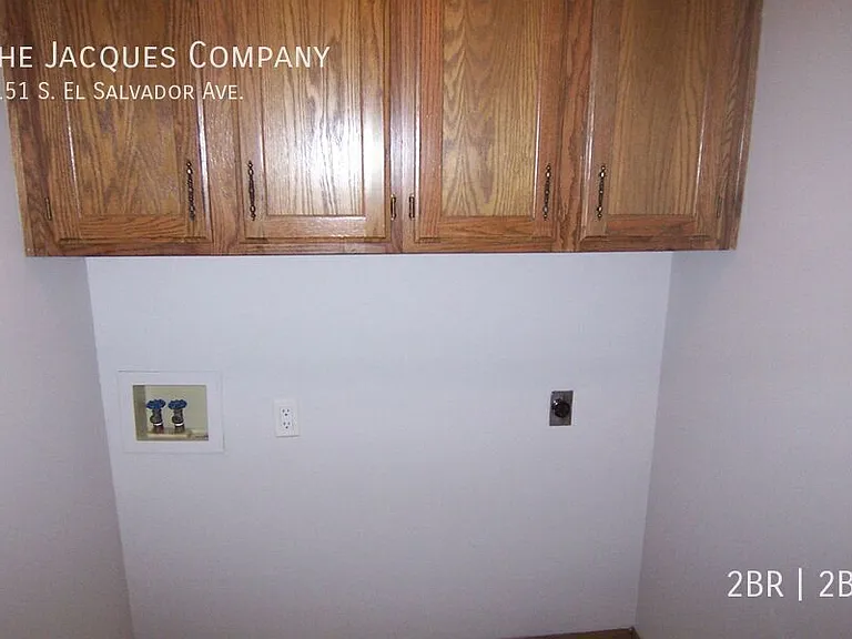 4151 S El Salvador Ave — Photo 11