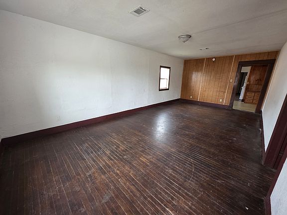 2nd image of 517 N Connelly St