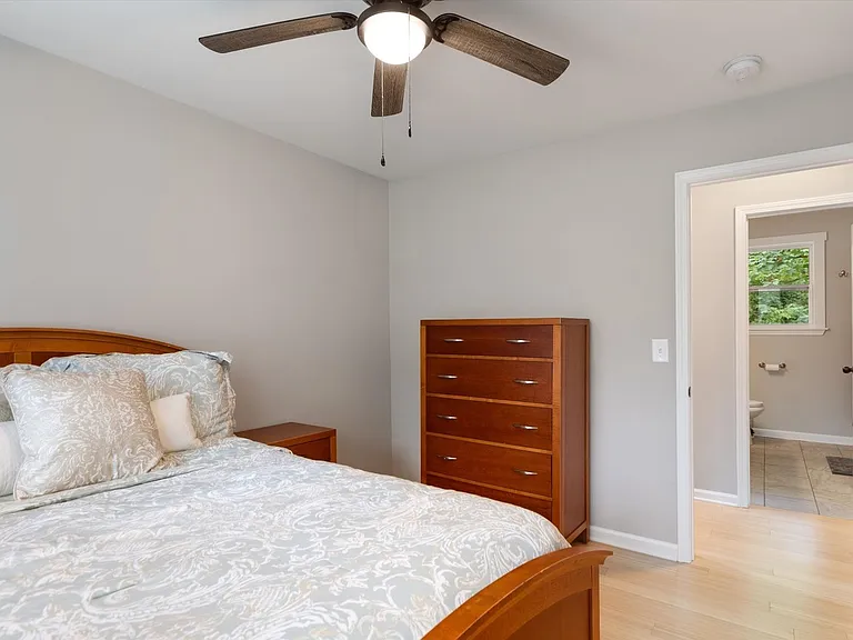 5017 Suter Dr — Photo 20