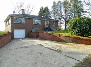 734 Linden Rd, Eighty Four, PA 15330