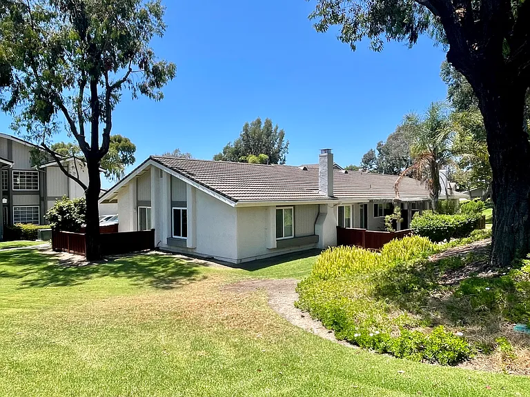 3368 Calle La Veta — Photo 16