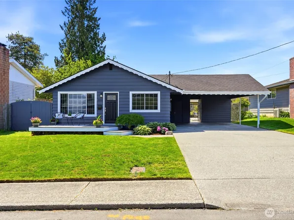 2222 Oklahoma Avenue, Everett, WA 98201