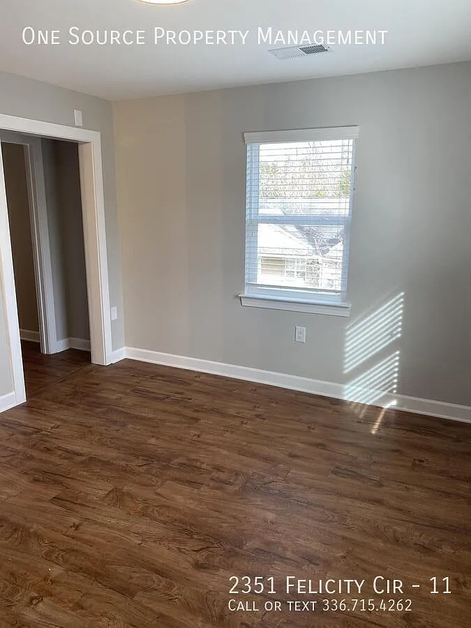 1 bed, 336 sqft, $995 — Photo 3