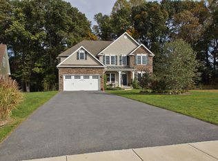 176 River Cliff Cir, Felton, DE 19943
