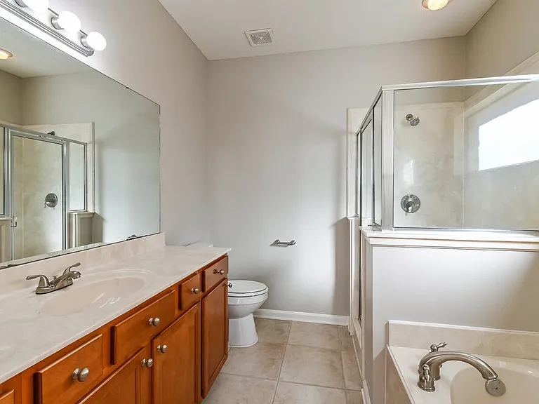 10186 Sorrento Pl — Photo 12