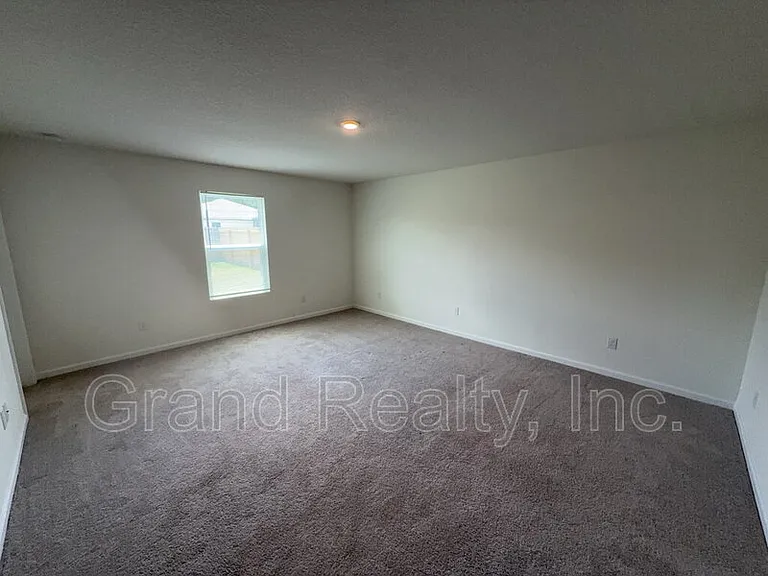 4360 Jitterbug St — Photo 12