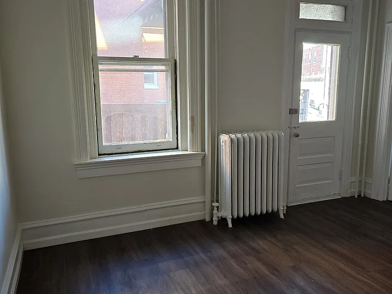 49 N West End Ave #3 — Photo 5