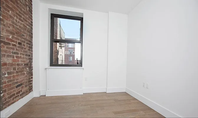 Rented by REAL New York | media 21