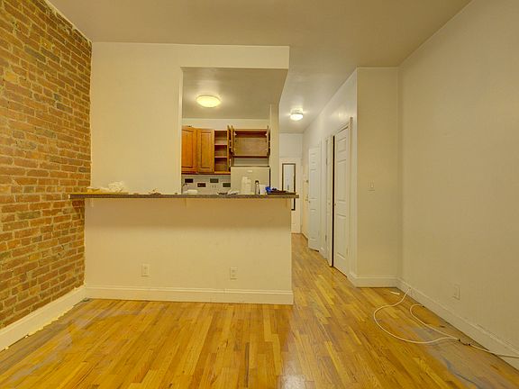 3rd image of 251 W 26th St APT 2A