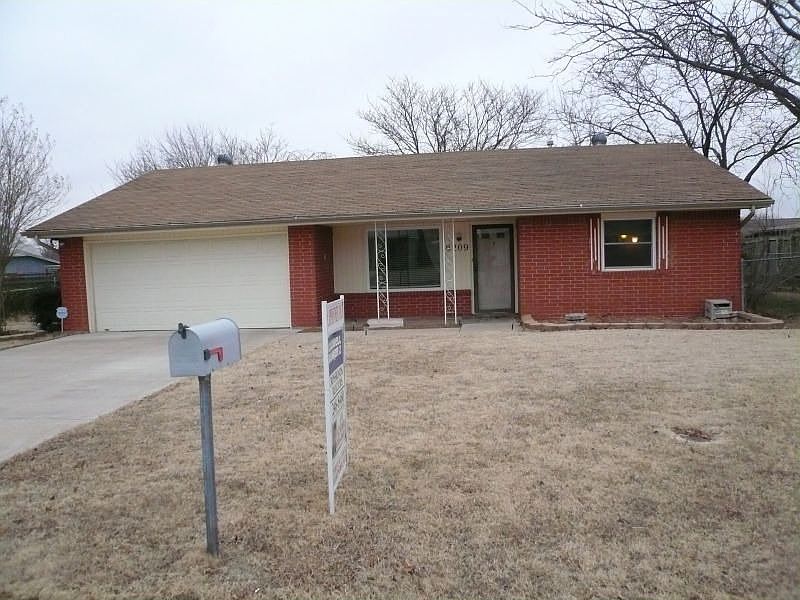 1st image of 6208 NW Cheyenne Dr