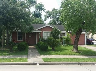 113 Allendale Rd, Pasadena, TX 77502