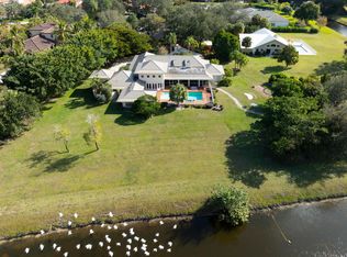 5564 Whirlaway Rd, Palm Beach Gardens, FL 33418