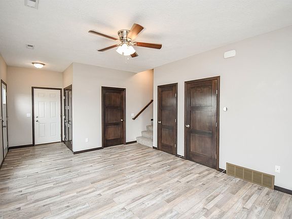 3rd image of 9625 W Broek Dr