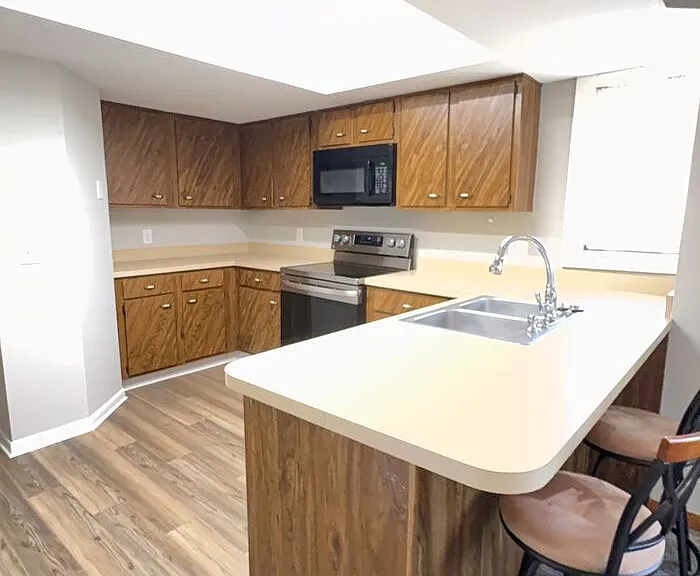 2 Pinehurst Pl #2 — Photo 8