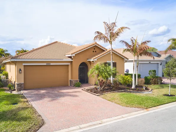 10095 SW Oak Tree Circle, Port St Lucie, FL 34987