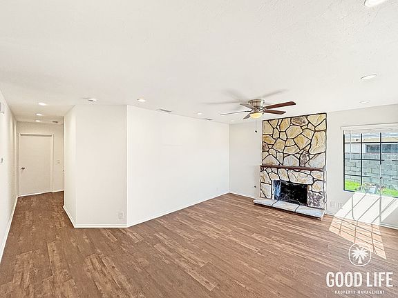3rd image of 6980 Park Vista Ct