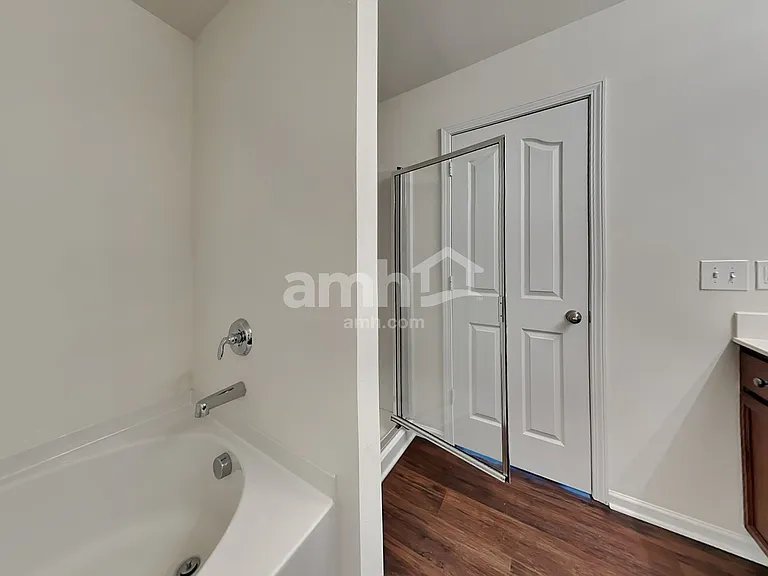 4875 Old Towne Village Cir — Photo 12