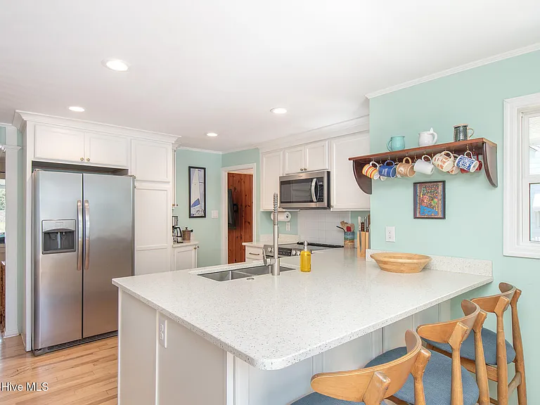 1534 Ann St — Photo 12