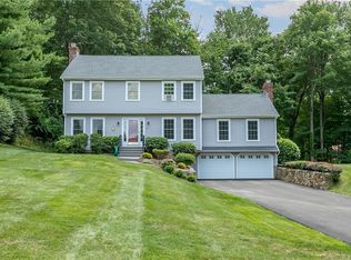 10 Highfield Dr, Monroe, CT 06468