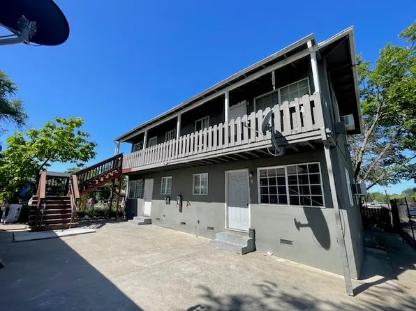 796 Lampasas Ave, Sacramento, CA 95815