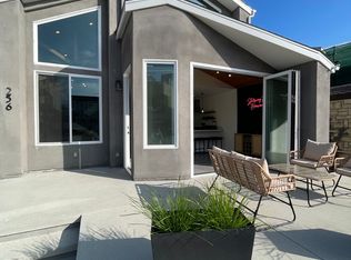 256 N Rafael Walk, Long Beach, CA 90803