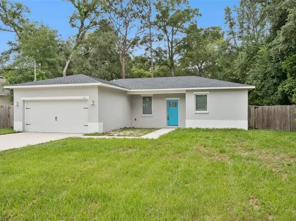 1221 3rd St, Orange City, FL 32763