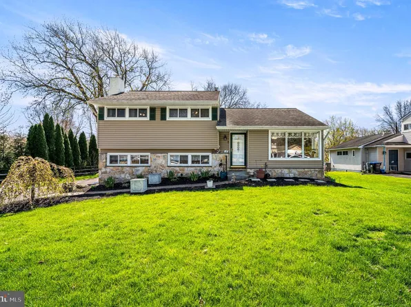 504 Winding Way, Exton, PA 19341