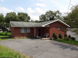 670 Protzman St, Morgantown, WV 26505