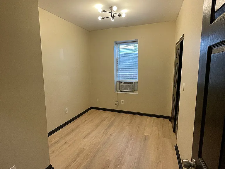 3511 Pennsylvania Ave #1F — Photo 9