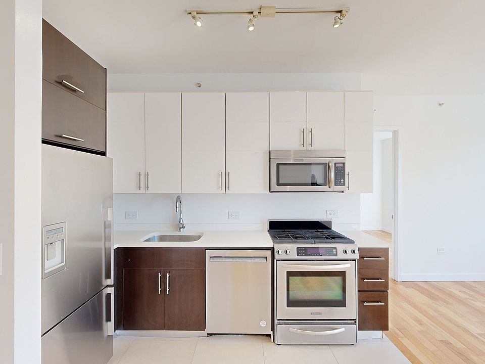 1st image of 805 Columbus Ave APT 9e