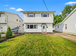 154 Plymouth Rd, Eastlake, OH