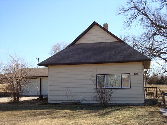 4th image of 423 E Oneill Ave