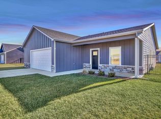 1410 Curtiss Dr, McPherson, KS 67460