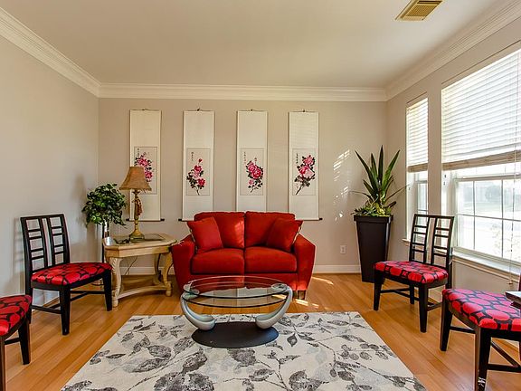 5th image of 6010 Briar Hill Ct
