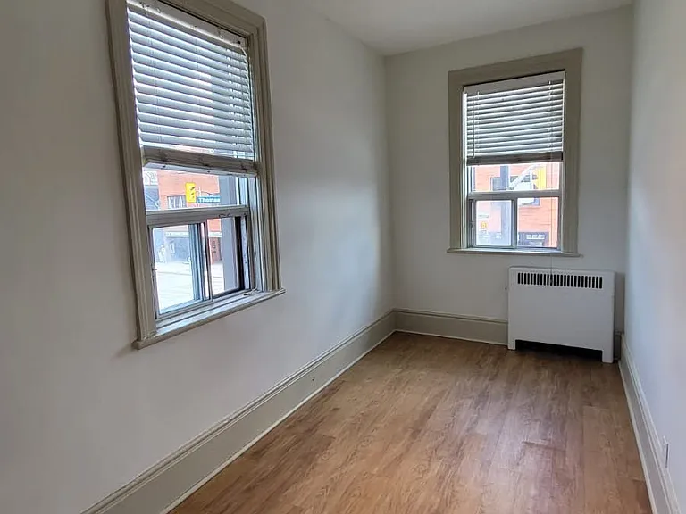 7 Thomas St #2 — Photo 16