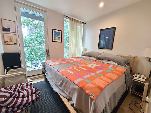 5th image of 102 Quincy St #3B