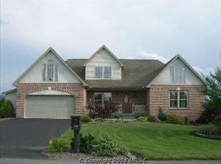 150 Hickory Dr, Fayetteville, PA 17222
