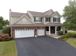 436 Columbia Ln, Gilberts, IL 60136