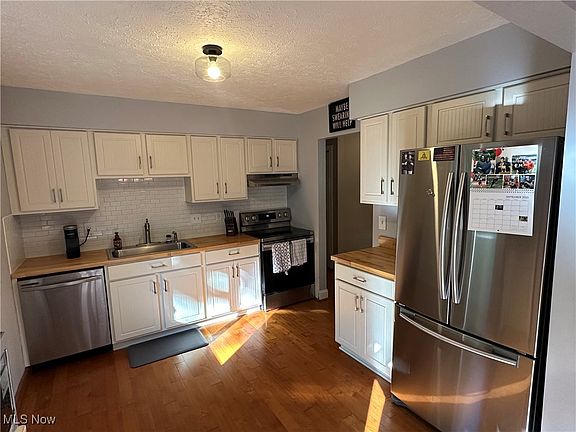4th image of 25331 Tyndall Falls Dr
