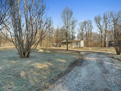 574 Yorkshire Blvd, Shepherdsville, KY, 40165