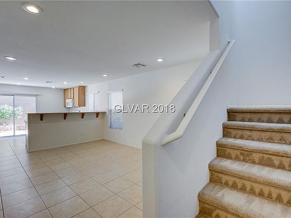 2nd image of 543 Queensborough Ave