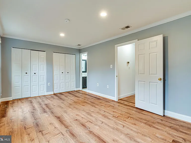 5708 Heritage Crossing Ct — Photo 25