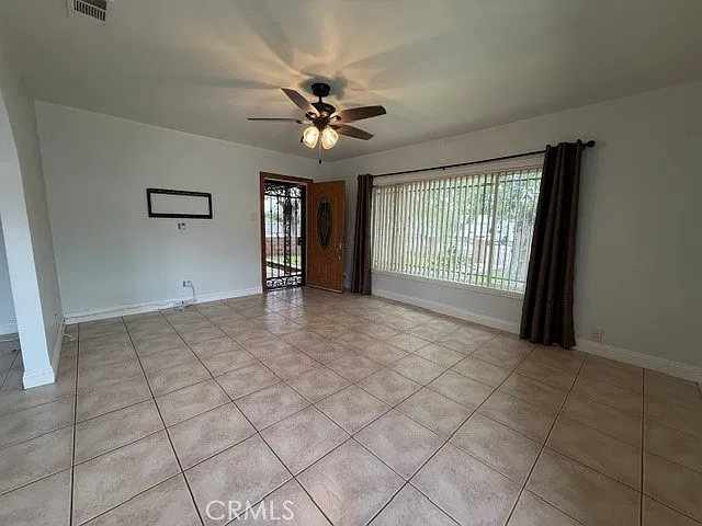 4 bed, 1258 sqft, $3,500 — Photo 3