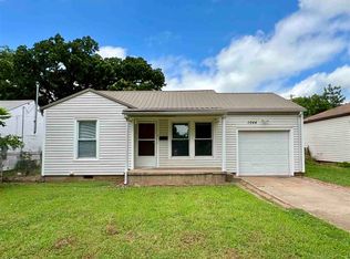 1044 N 2nd St, Ponca City, OK 74601