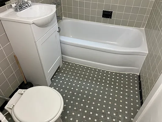 Rented by The Coop Connection LLC | media 9